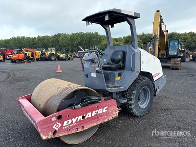 2018 Dynapac CA1300D Smooth Drum Compactor