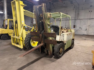 Forklift