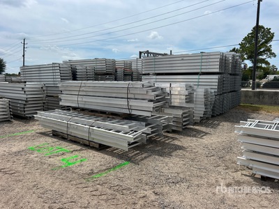 Quantity of (23) Pallets of Aluminum Trays Divers  (Unused)
