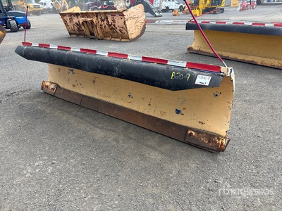 10 ft Hydraulic Reversing Snow Plow - Fits Truck