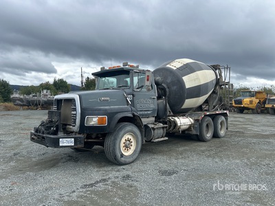 1990 Ford L8000F 6x4 Mixer Truck