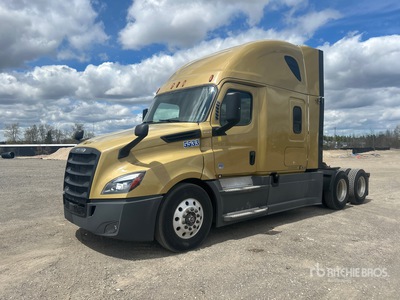 2020 Freightliner Cascadia 126 6x4 تراكتور شاحنة كابينة النوم (ثنائية المحور)