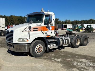 2017 Mack CXU613 6x2 Ciągnik siodłowy T/A z kabiną dzienną