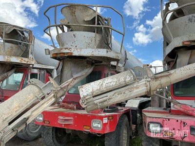 2006 Oshkosh S Series 8x6 Front Discharge Mixer vrachtwagen