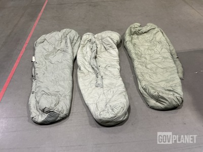 (30) Sleeping Bags