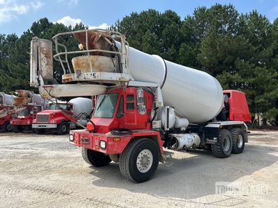 2007 Oshkosh S2346 6x6 Front Discharge Mixer vrachtwagen