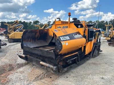 2022 LeeBoy 8520B Track Asphalt Paver