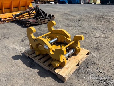 Garier 10186-0015-32 Wheel Loader Quick Coupler - Fits Cat 336