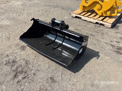 Cat 45 in Q/C Cleanup Excavator Bucket - Fits Cat 303.5