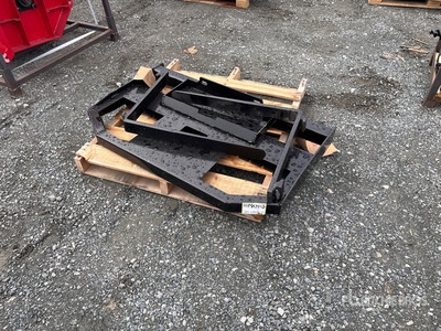 2026 GIYI GY-FR47 29 in Mini Dingo Skid Steer Forks (Unused)