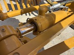 Hydraulics with Wheel Lean Cylinders