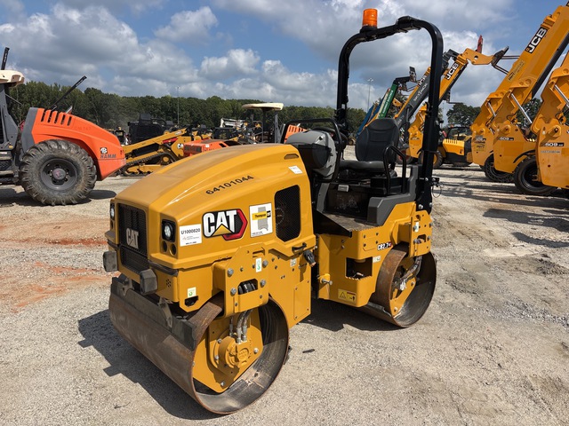 2025 Cat CB2.7GC Double Drum Roller 2025 Cat CB2.7GC Double Drum Roller