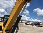 Hydraulics with Ausleger Hubzylinder