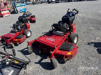 2024 Exmark Turf Tracer X-Series 4x2 Ride-On Rasa erba