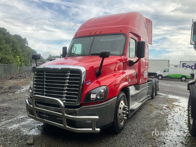 2018 Freightliner Cascadia 125 T/A Slaapcabine Trekker