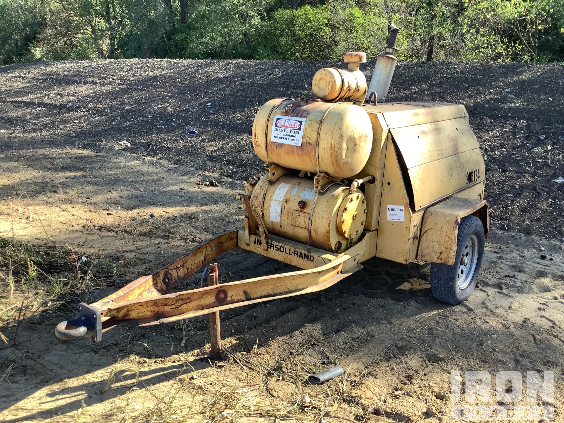 2014 (unverified) Ingersoll Mobile Air Compressor