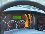 Cab with Spie luminose del motore