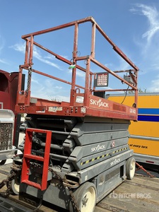 2015 Skyjack SJIII 4632 Scissor Lift