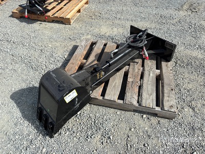 2026 GIYI GY-ZWB 12 in Mini Skid Steer Backhoe (Unused)