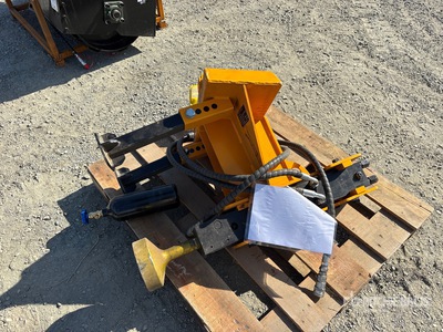 2026 GIYI GY-PH198 Mini Skid Steer Post Driver (Unused)