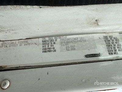Global on 2006 Freightliner Columbia 120 6x4 Cysterna próżniowa (Inoperable)