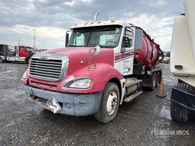 Global on 2006 Freightliner Columbia 120 6x4 ハイドロバキュームトラック