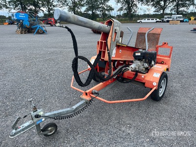 2015 Rabaud B718 F700 Gasoline Log Splitter (Inoperable)