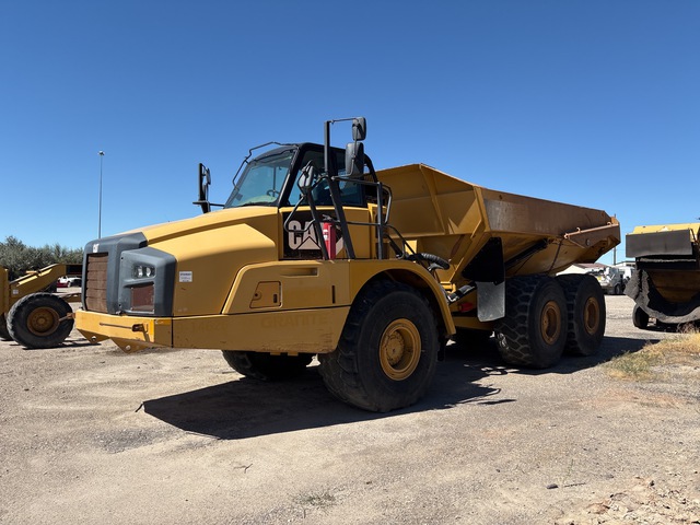 2013 Cat 740B Articulated Dump Truck 2013 Cat 740B Articulated Dump Truck