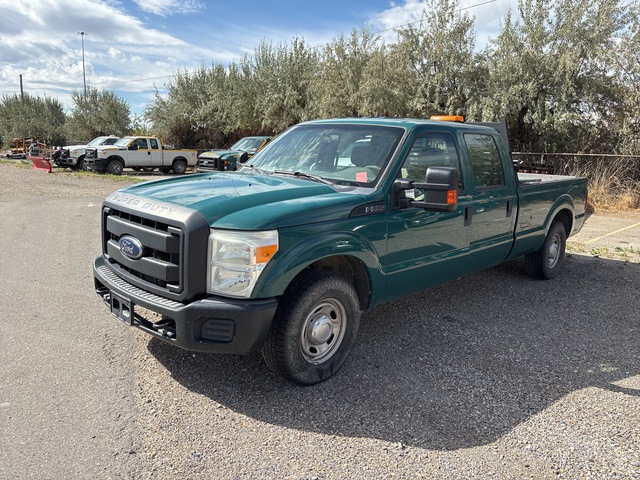 2013 Ford F-250 XL 4x2 Crew Cab Pickup 2013 Ford F-250 XL 4x2 Crew Cab Pickup