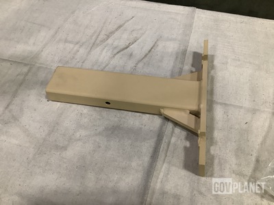 (12) Navistar Defense 3894916C1 Vehicular Components Brackets