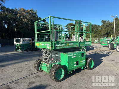 2017 Skyjack SJ6832 RT Diesel 4x4 Schaarlift