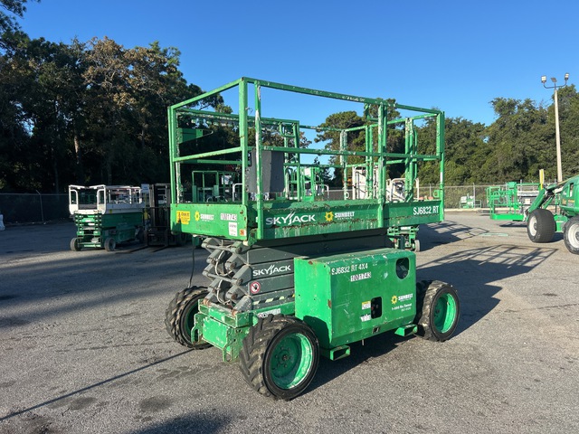 2017 Skyjack SJ6832 RT Diesel 4x4 Scissor Lift