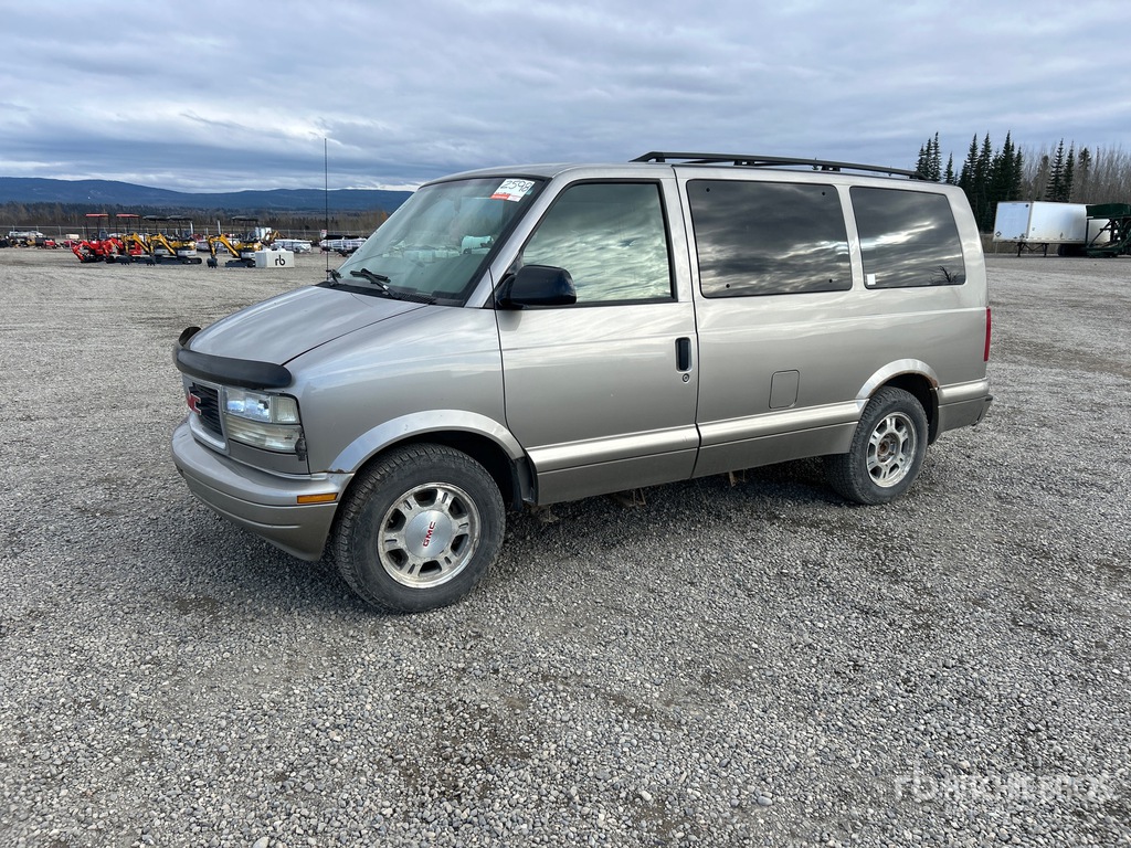 General Appearance with Featured Photo