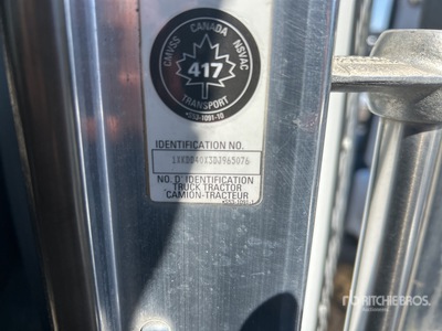 2013 Kenworth T800 6x4 Ciągnik siodłowy T/A z kabiną sypialną