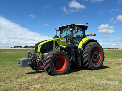 2023 Claas 920 AXION 4WD Tractor