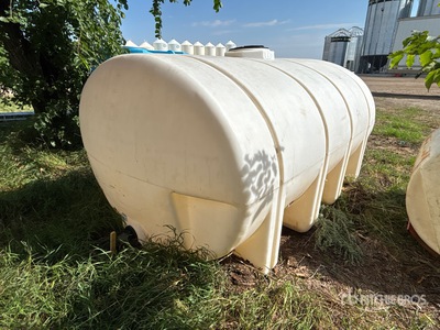 2635 gal Poly Water Tank