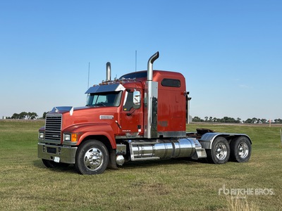 2013 Mack CHU613 6x4 T/A Slaapcabine Trekker