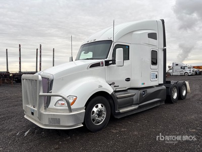2020 Kenworth T680 6x4 Cabeza Tractora Cabina Dormitorio
