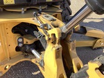 Chassis with Dispositivo di bloccaggio del braccio (escavatore a cucchiaia rovescia)