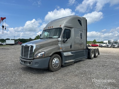 2015 Freightliner Cascadia 125 6x4 T/A Sleeper Truck Tractor