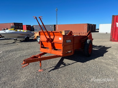 Tovel 5 ft S/A Manure Spreader