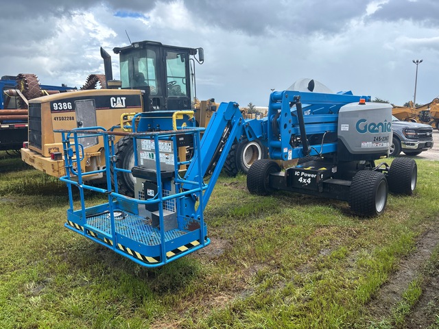 2024 Genie Z-45 HF 4WD Diesel Articulating Boom Lift