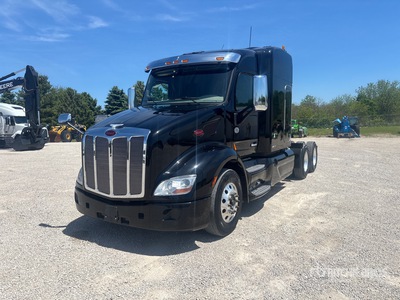 2020 Peterbilt 579 6x2 T/A Sleeper Truck Tractor