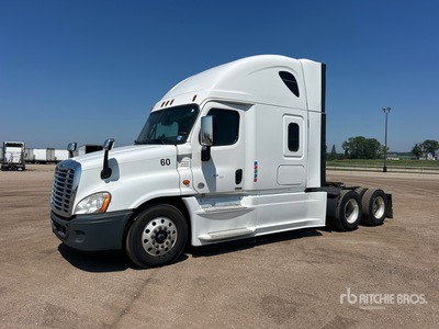 2016 Freightliner Cascadia 125 6x4 T/A Sleeper Truck Tractor