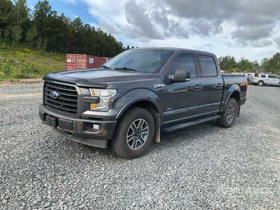 2017 Ford F-150 4x4 Crew Cab Pickup
