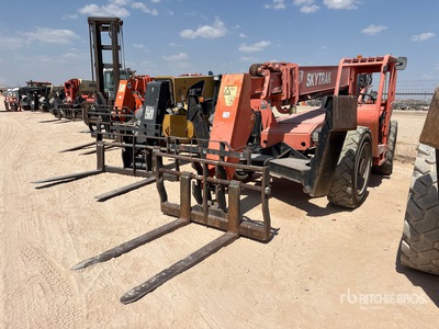 2013 SkyTrak 10054 Telehandler