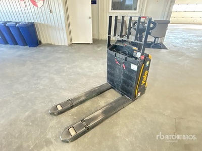 Yale MPB045VGN24T2646 4510 lb Electric Gato de bandeja