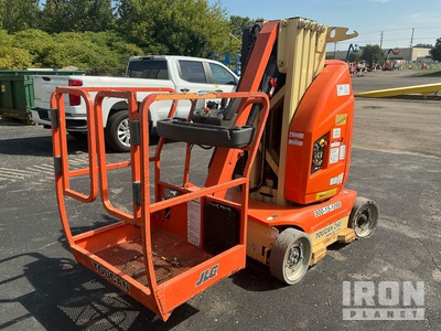 2017 JLG T26E Vertikaler Mastlift