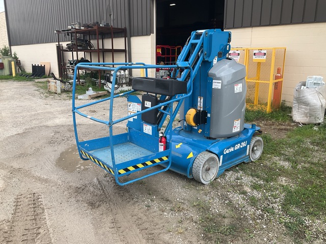 2018 Genie GR-26J Vertical Mast Lift