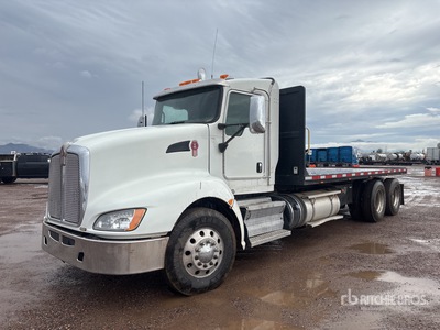 2015 Kenworth T660 6x4 Camión Caja Abierta